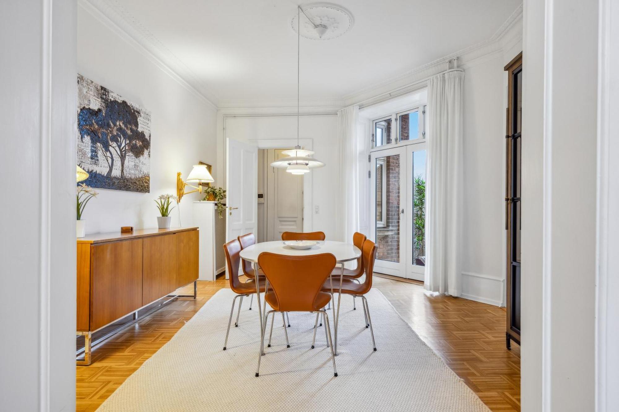 Elegant With Prime Location In Osterbro Апартаменты *